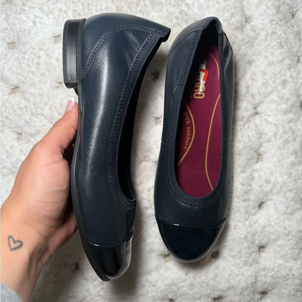 Munro removable cushioned